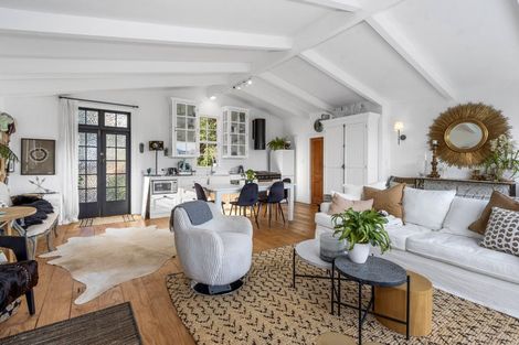 Photo of property in 20 Emerson Crescent, Diamond Harbour, Lyttelton, 8971