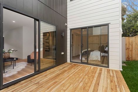 Photo of property in 7e Mildmay Road, Henderson, Auckland, 0610