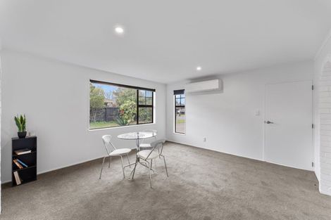 Photo of property in 20 Cherrywood Place, Redwood, Christchurch, 8051