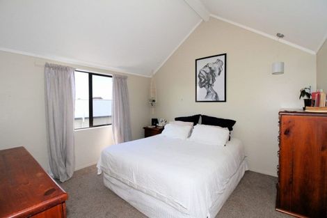 Photo of property in 12a Simpson Road, Papamoa Beach, Papamoa, 3118