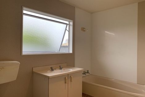 Photo of property in 411a Gloucester Street, Taradale, Napier, 4112