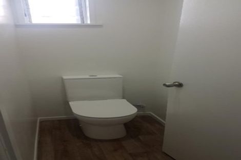 Photo of property in 34 Sutherland Road, Point Chevalier, Auckland, 1025