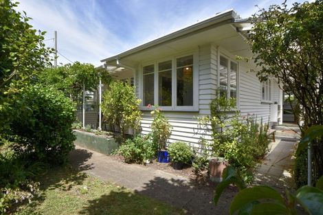 Photo of property in 87 Kent Street, Carterton, 5713