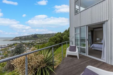 Photo of property in 16 Glendevere Terrace, Redcliffs, Christchurch, 8081