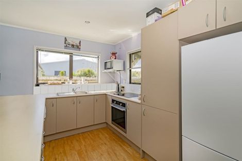 Photo of property in 13 Cholmondeley Crescent, Whitianga, 3510