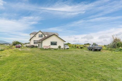 Photo of property in 55 Kapiti Lane, Otaki Beach, Otaki, 5512