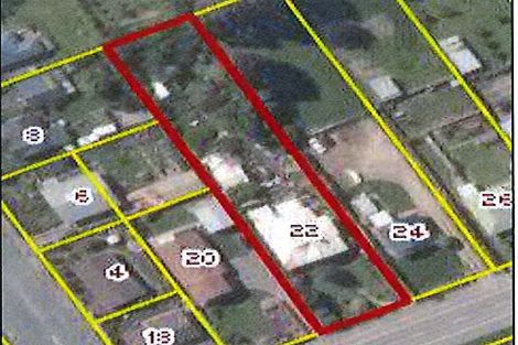 Photo of property in 22 Timaru Road, Waimate, 7924