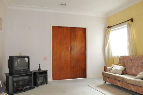 Photo of property in 187 Hurndall Street West, Maungaturoto, 0520
