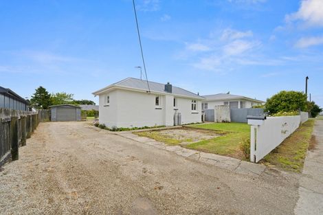 Photo of property in 69 Turner Street, Edendale, 9825