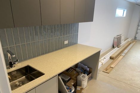 Photo of property in 14 Annie Aranui Drive, Poraiti, 4182