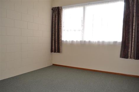 Photo of property in 2/59 West Street, West End, Palmerston North, 4412