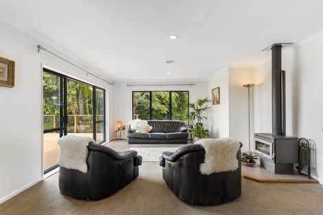 Photo of property in 577 Redoubt Road, Flat Bush, Auckland, 2019
