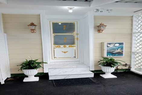 Photo of property in 11 Iredale Road, Hawera, 4610