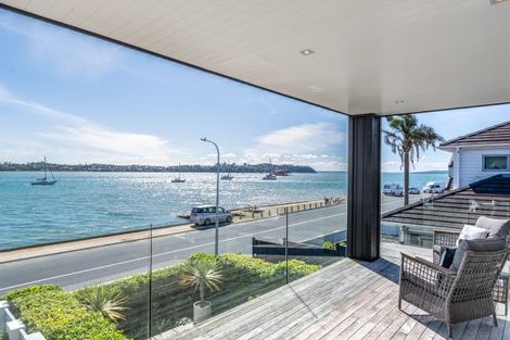 Photo of property in 8 The Parade, Bucklands Beach, Auckland, 2012