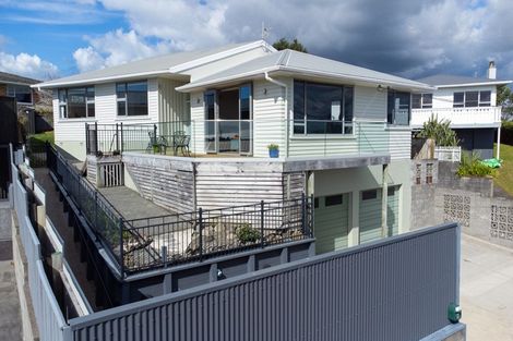 Photo of property in 12 Crownhill Street, Spotswood, New Plymouth, 4310