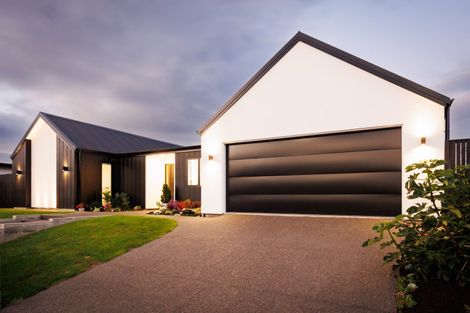 Photo of property in 38 Ashford Avenue, Hokowhitu, Palmerston North, 4410