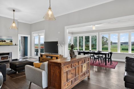 Photo of property in Gladstone Road, Gladstone, 5884