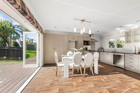 Photo of property in 16 Kohekohe Street, New Lynn, Auckland, 0600