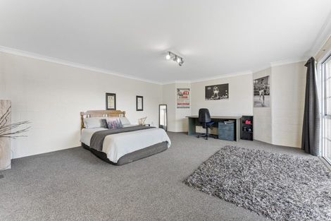 Photo of property in 7 Ngahere Court, Awapuni, Palmerston North, 4412