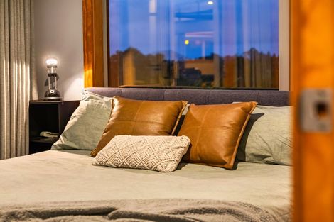 Photo of property in 33 Hakao Road, Minden, Tauranga, 3171