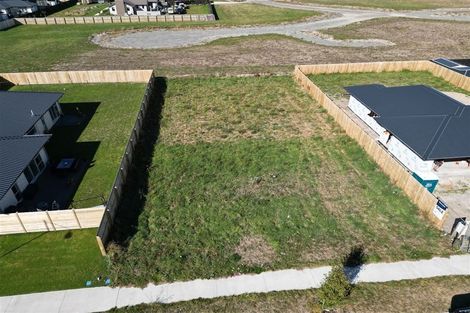 Photo of property in 6 Salkeld Place, Woodend, 7610