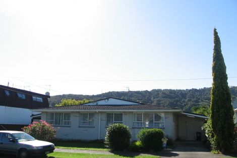 Photo of property in 15 Maher Street, Elderslea, Upper Hutt, 5018