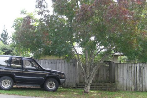 Photo of property in 9 Claverdon Drive, Massey, Auckland, 0614