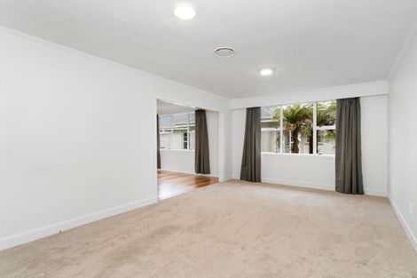 Photo of property in 13 Bowen Street, Levin, 5510