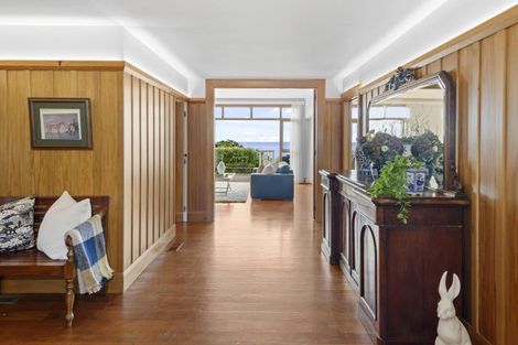 Photo of property in 9 Aranoni Track, Clifton, Christchurch, 8081