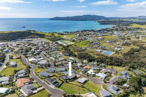 Photo of property in 5 Frangipani Street, Cable Bay, 0420