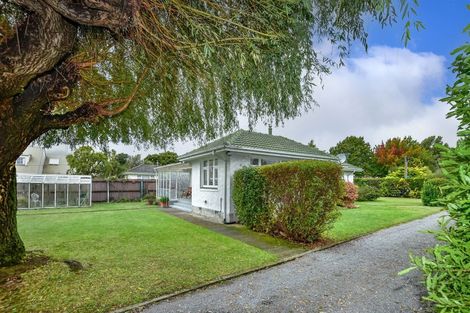 Photo of property in 136 Maidstone Road, Ilam, Christchurch, 8041