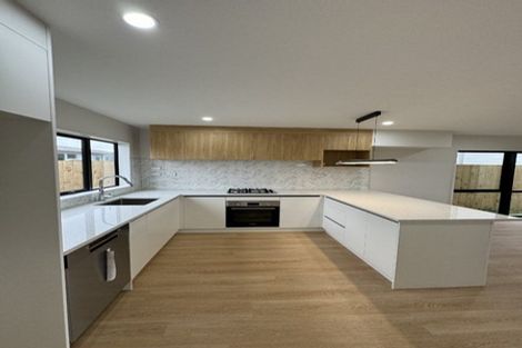 Photo of property in 70c Cargill Street, Papakura, 2110