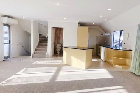 Photo of property in 718b Manukau Road, Royal Oak, Auckland, 1023