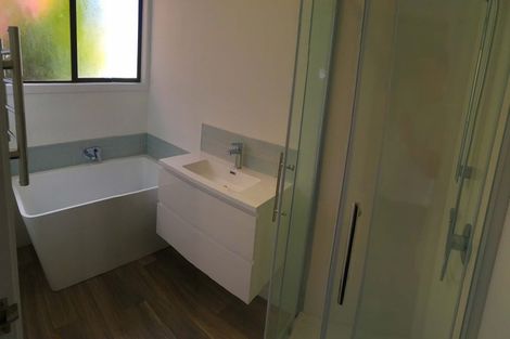 Photo of property in 9 Sheila Place, Dinsdale, Hamilton, 3204