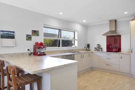 Photo of property in 89 Cedar Drive, Paraparaumu Beach, Paraparaumu, 5032