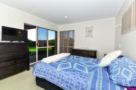 Photo of property in 8 Ben Nevis Place, Nawton, Hamilton, 3200