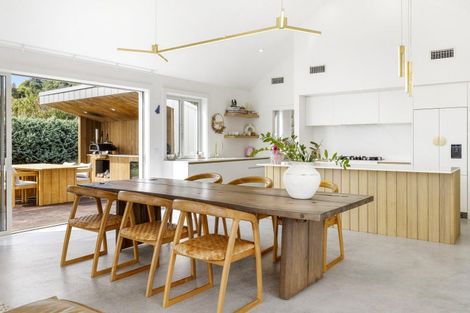 Photo of property in 13 Lochinvar Lane, Acacia Bay, Taupo, 3385