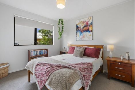 Photo of property in 1297 Papamoa Beach Road, Papamoa Beach, Papamoa, 3118