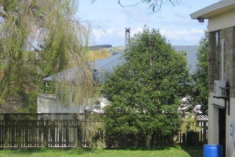 Photo of property in 3 Bickerstaffe Road, Maungaturoto, 0520