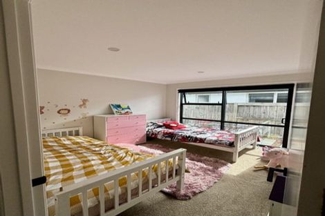 Photo of property in 18 Awatira Drive, Papamoa Beach, Papamoa, 3118