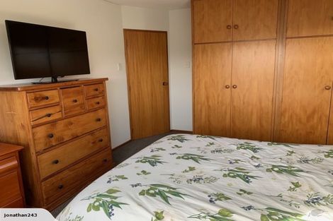 Photo of property in 3 Marine Parade, North New Brighton, Christchurch, 8083