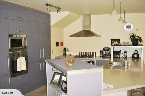 Photo of property in 35a Pukekura Place, Taradale, Napier, 4112