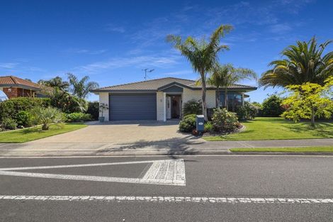 Photo of property in 2 Melia Place, Mount Maunganui, 3116