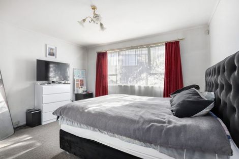 Photo of property in 30 Newham Place, Henderson, Auckland, 0612