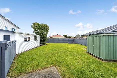 Photo of property in 4 Glen Norman Avenue, Henderson, Auckland, 0610