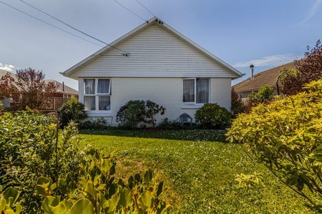 Photo of property in 11 Mattingley Street, Aranui, Christchurch, 8061