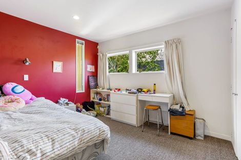 Photo of property in 505a Point Chevalier Road, Point Chevalier, Auckland, 1022
