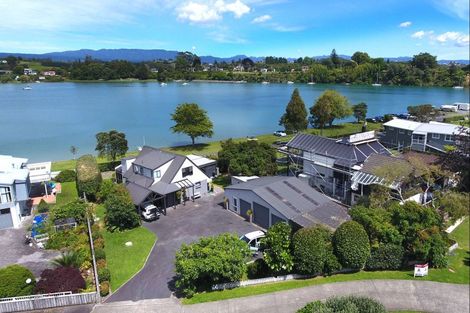 Photo of property in 33 Matahiwi Road, Te Puna, Tauranga, 3174