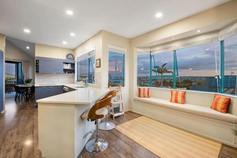 Photo of property in 12 Ascot Way, Orewa, 0931