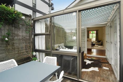 Photo of property in 26 Stanwell Street, Parnell, Auckland, 1052